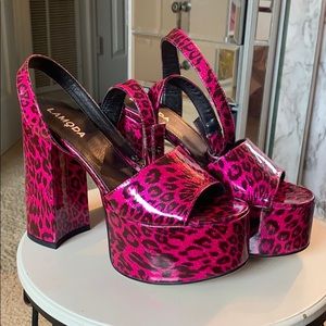 Open toe Platform shoes